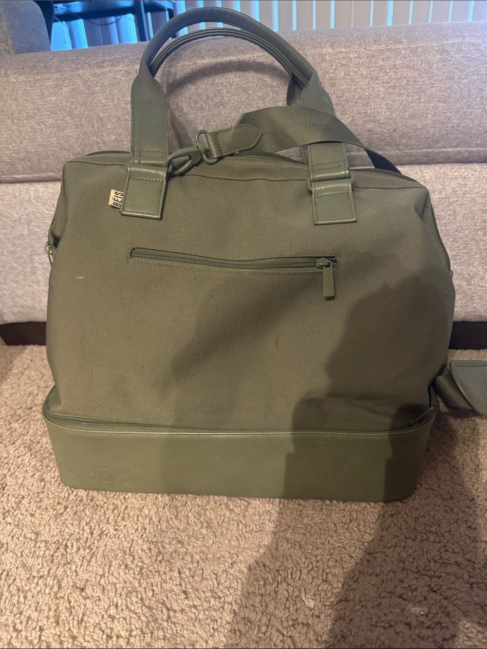 Beis Mini Weekender